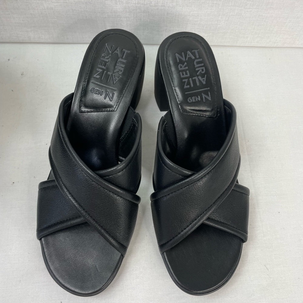 Naturalizer Genn-Rhythm Slide Sandal black leather block heel 6.5 M, B 269 - Picture 7 of 11